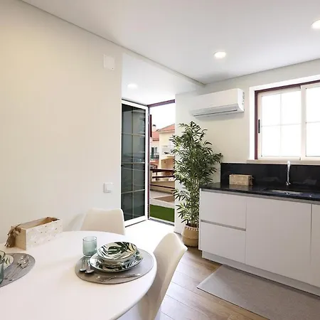 Apartment T0- Sea View By Nazpina *