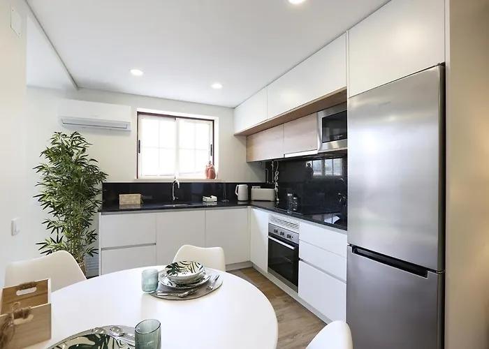 Apartment T0- Sea View By Nazpina Nazare