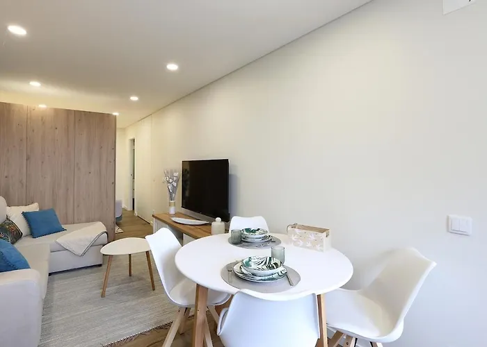 T0- Sea View By Nazpina Apartment